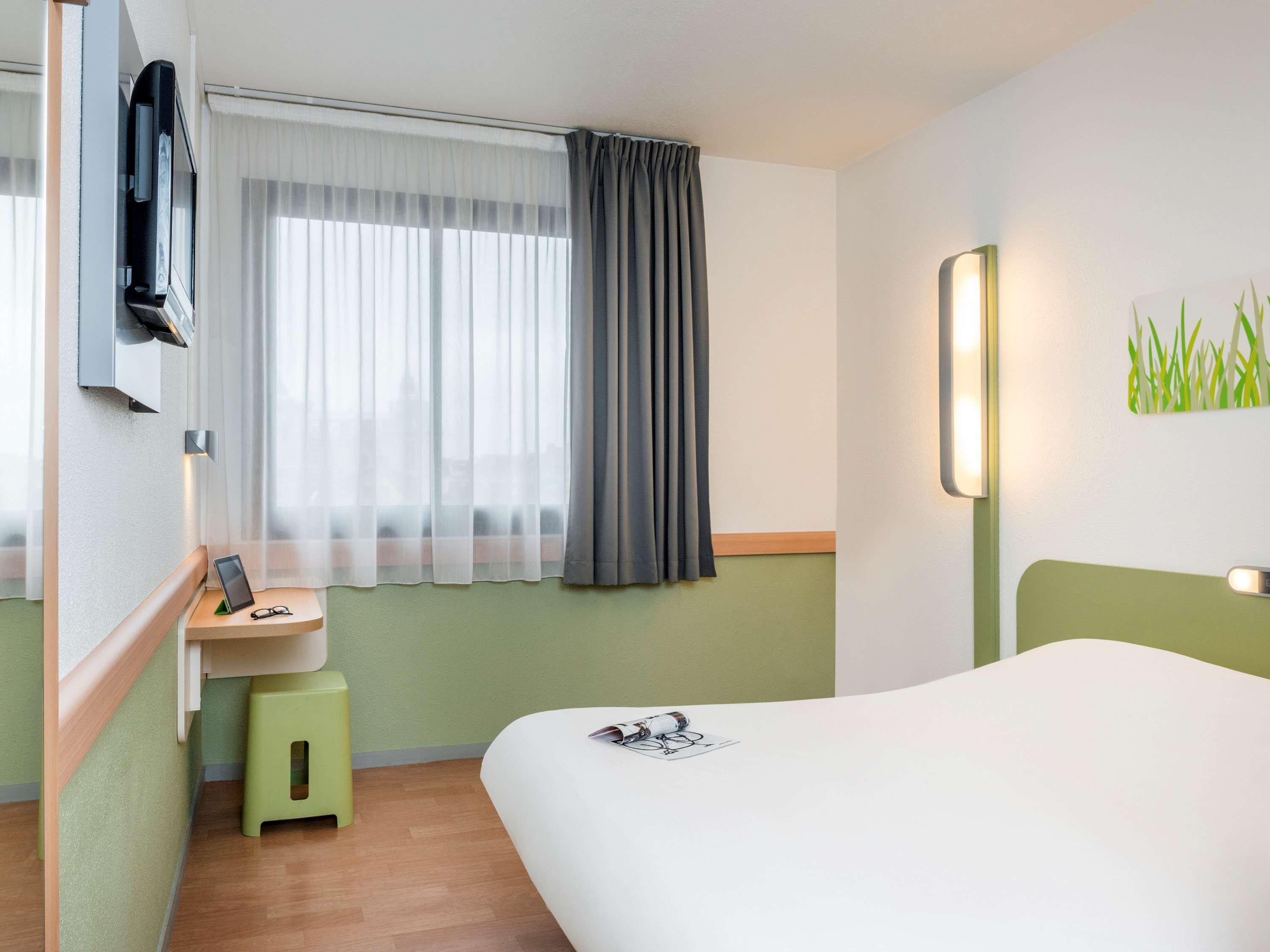 Greet Hotel Evreux Centre - Route De Normandie By Accor Eksteriør billede