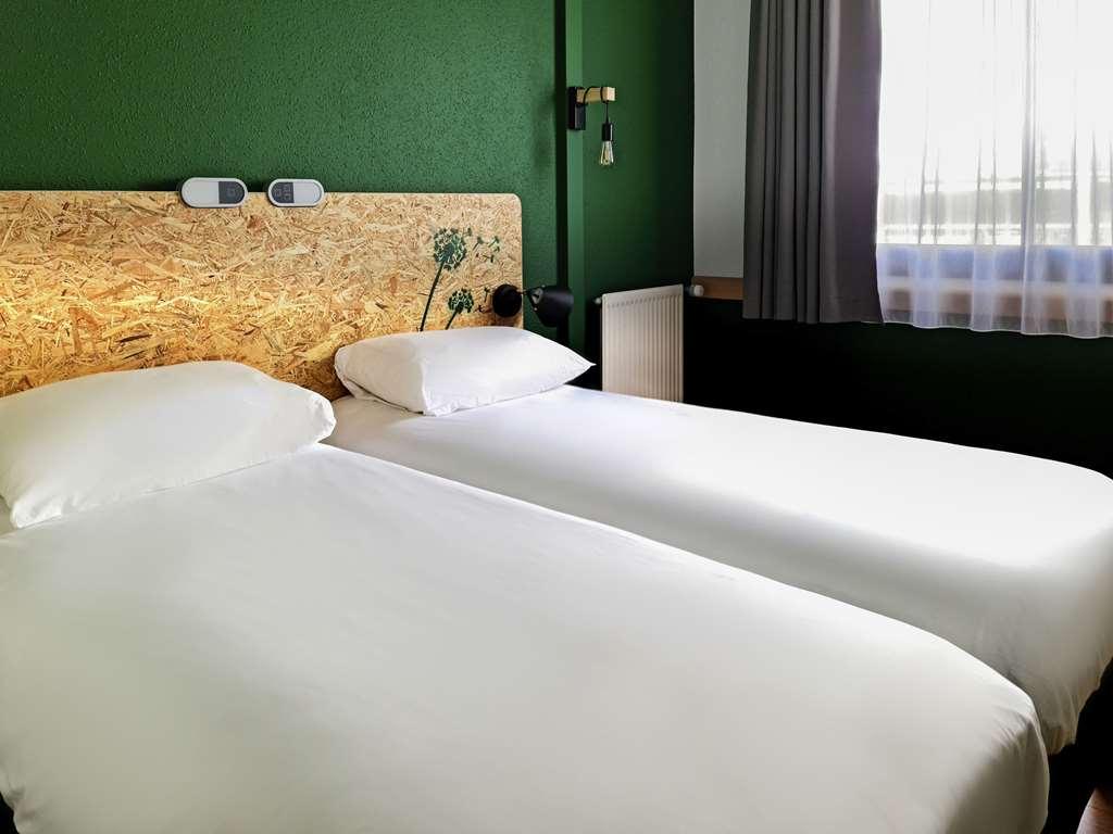 Greet Hotel Evreux Centre - Route De Normandie By Accor Værelse billede